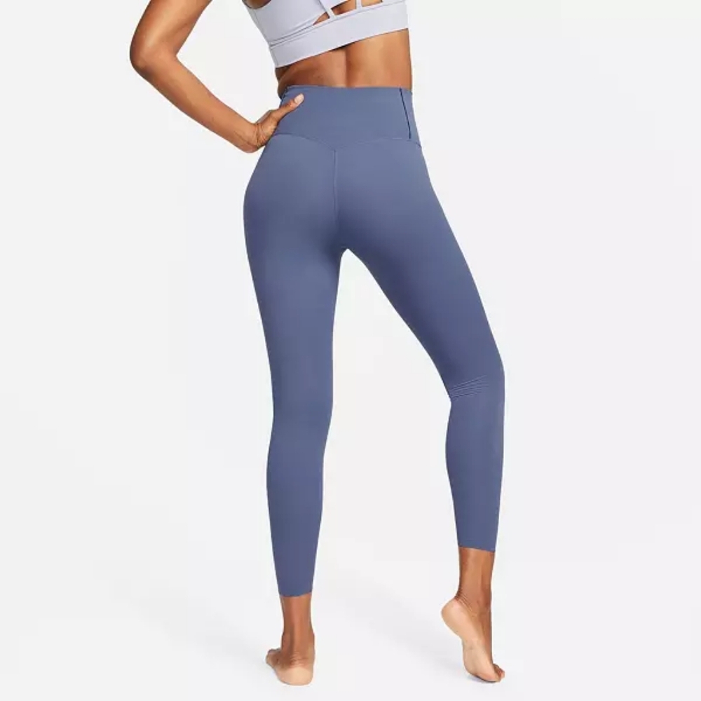 Nike maternity leggings